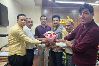 नोएडा मीडिया क्लब पदाधिकारियों की सीईओ से मुलाकात