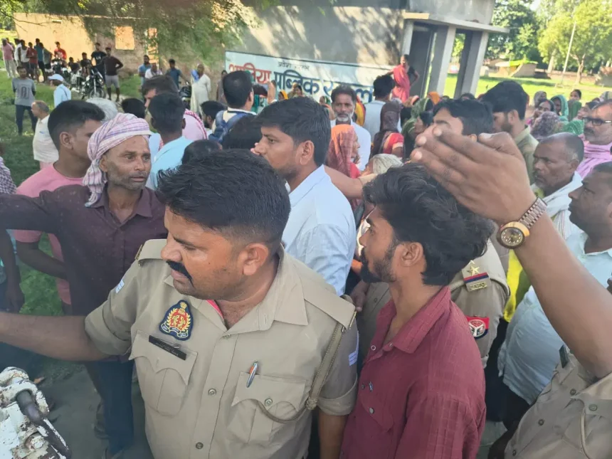 आजमगढ़ में झाड़-फूंक के बाद महिला की मौत, पुलिस जांच में जुटी